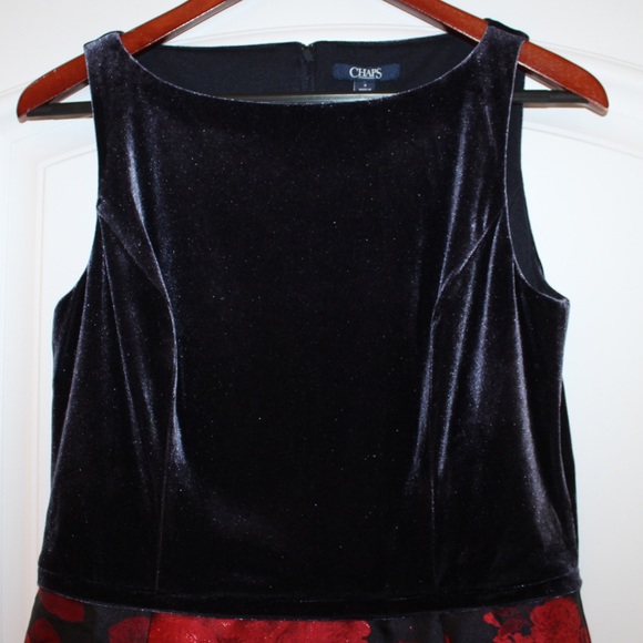 Chaps velvet and satin cocktail dress (NWT) - Picture 4 of 13
